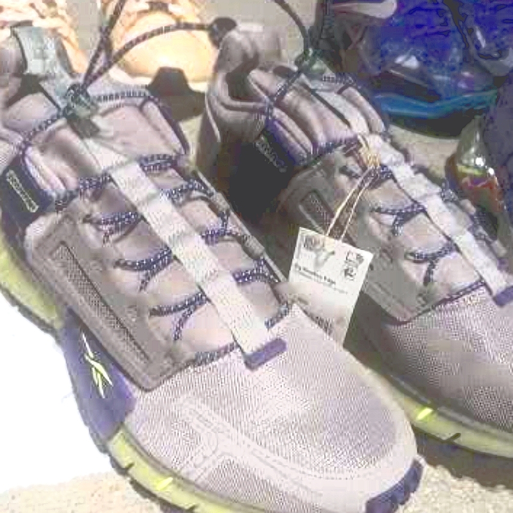 Grey Reebok Zig Kinetica Edge